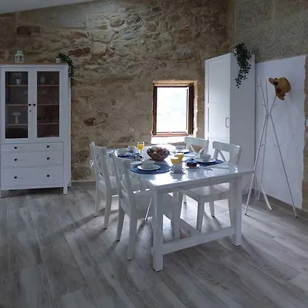 Apartamento Veiga 3 *